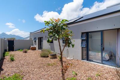 House For Rent in Faerie Knowe, Noordhoek