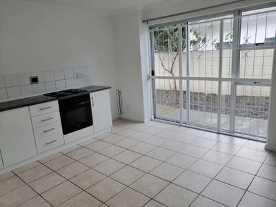 Apartment / Flat For Rent in Ndabeni, Cape Town
