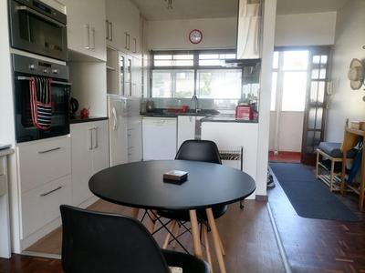 Apartment / Flat For Rent in Gardens, Cape Town