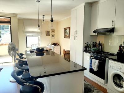 Apartment / Flat For Rent in Wynberg Upper, Cape Town