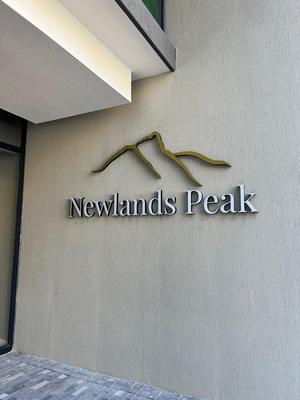 Apartment / Flat For Rent in Newlands, Cape Town
